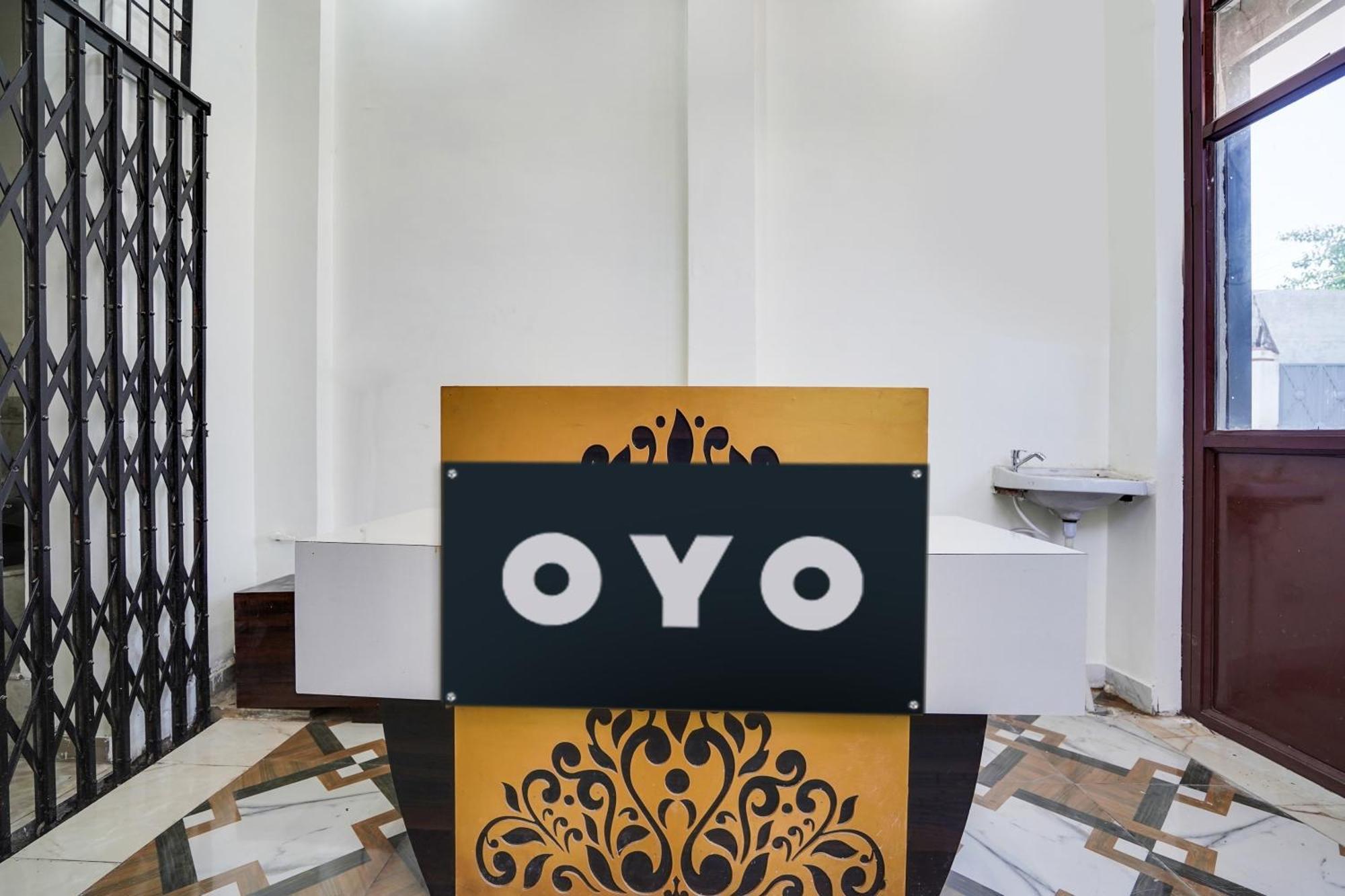 Hotel O The Moon Bareilly Εξωτερικό φωτογραφία